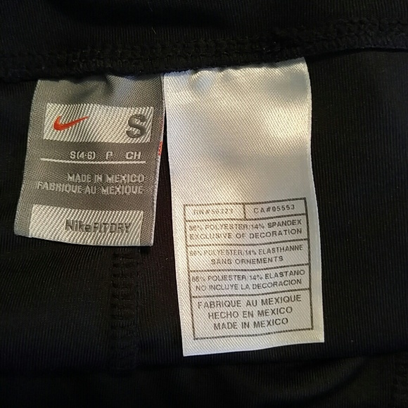 🌺Nike Fit Dry Capri🌺 - Picture 2 of 8